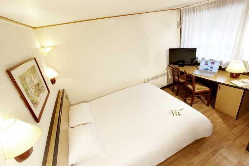 Kyriad Direct Marseille Ouest - Martigues Zewnętrze zdjęcie