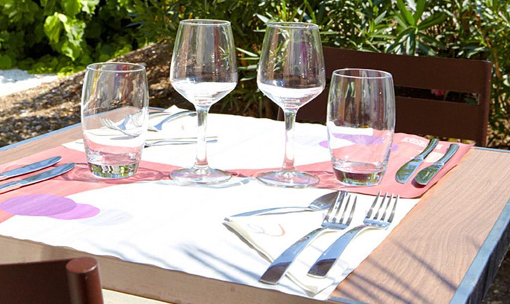 Kyriad Direct Marseille Ouest - Martigues Zewnętrze zdjęcie